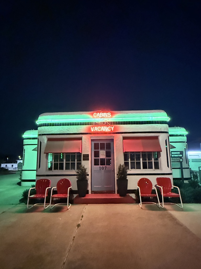 Boots Court Motel