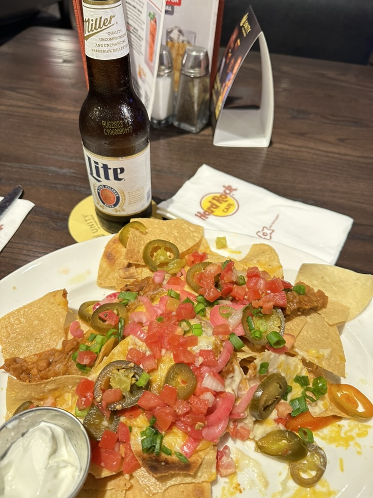 Nachos und Bier im Hard Rock Cafe